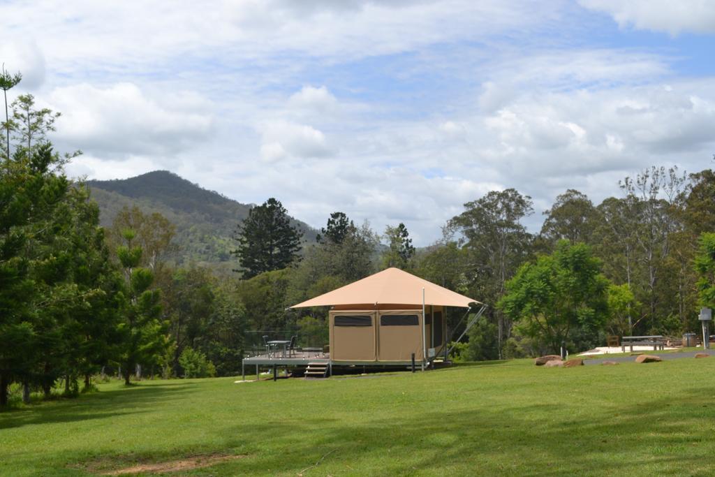Tuckers Retreat Hotel Canungra ภายนอก รูปภาพ