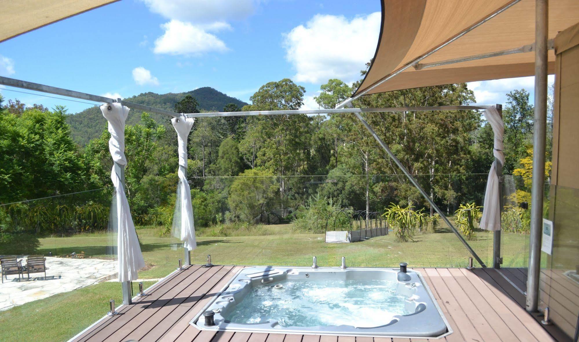 Tuckers Retreat Hotel Canungra ภายนอก รูปภาพ