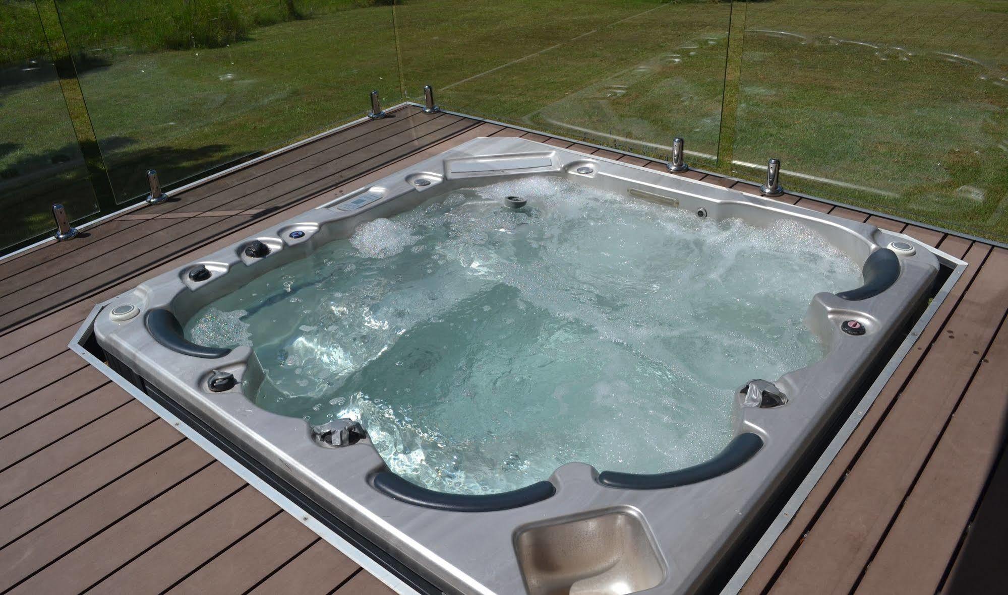 Tuckers Retreat Hotel Canungra ภายนอก รูปภาพ