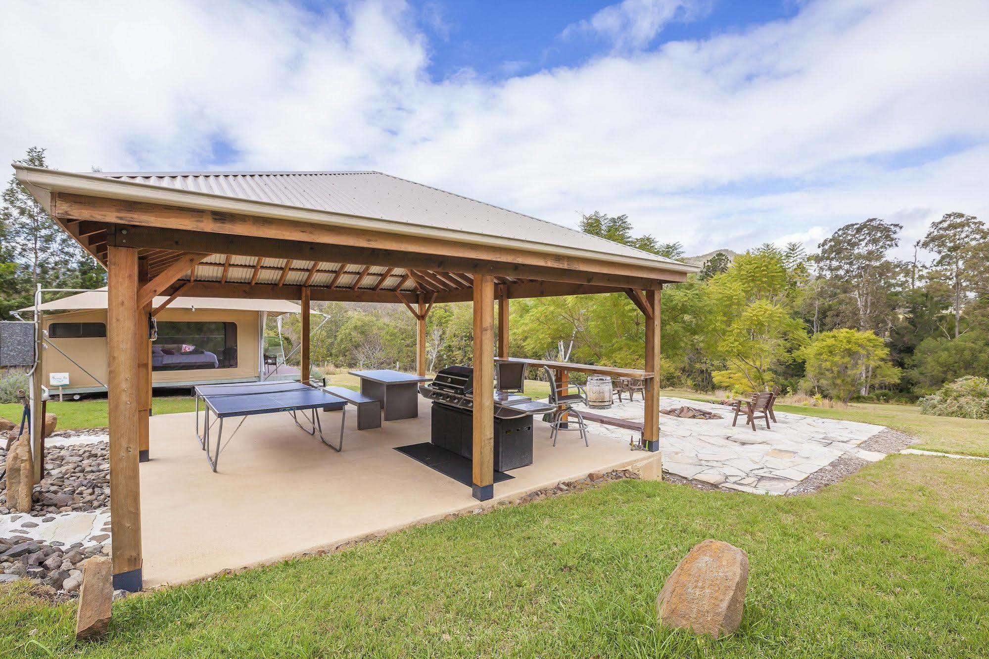 Tuckers Retreat Hotel Canungra ภายนอก รูปภาพ
